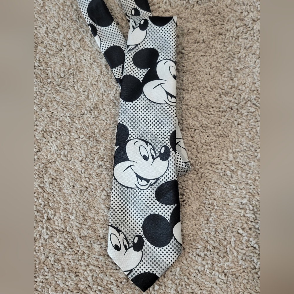 Disney Vintage Mickey Mouse Cervantes Tie